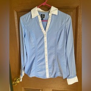 Express “The Essential Shirt.” Button-up, size XS.